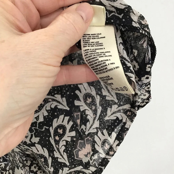 Free People Women’s Dani Button Down Sheer Top Blouse Black/White NWT Size XS - Picture 10 of 10